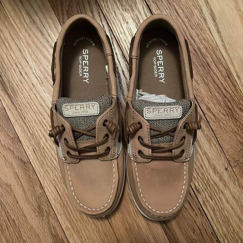 Girls Sperry Topsiders Size 4M - Picture 2 of 4